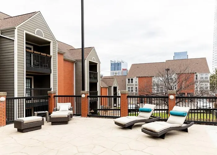 Downtown Nashville Condo, Walk To Broadway With Free Parking